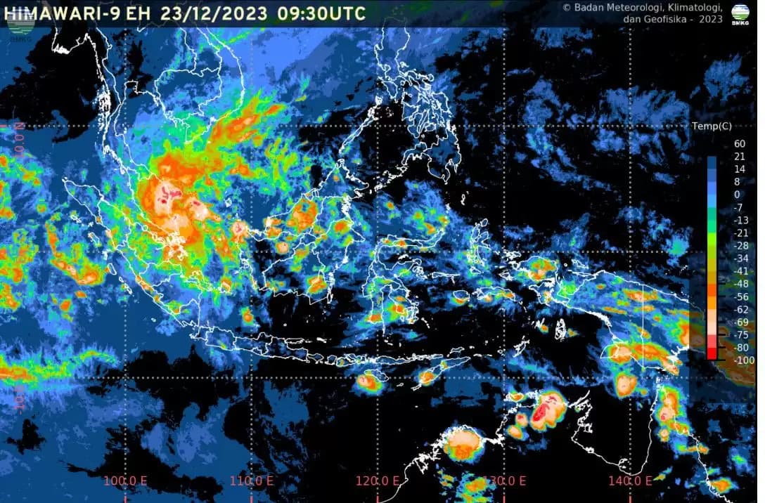 BMKG Prediksi Cuaca Jakarta Cerah Pada Senin Pagi dan Hujan Ringan Pada Siang Hari