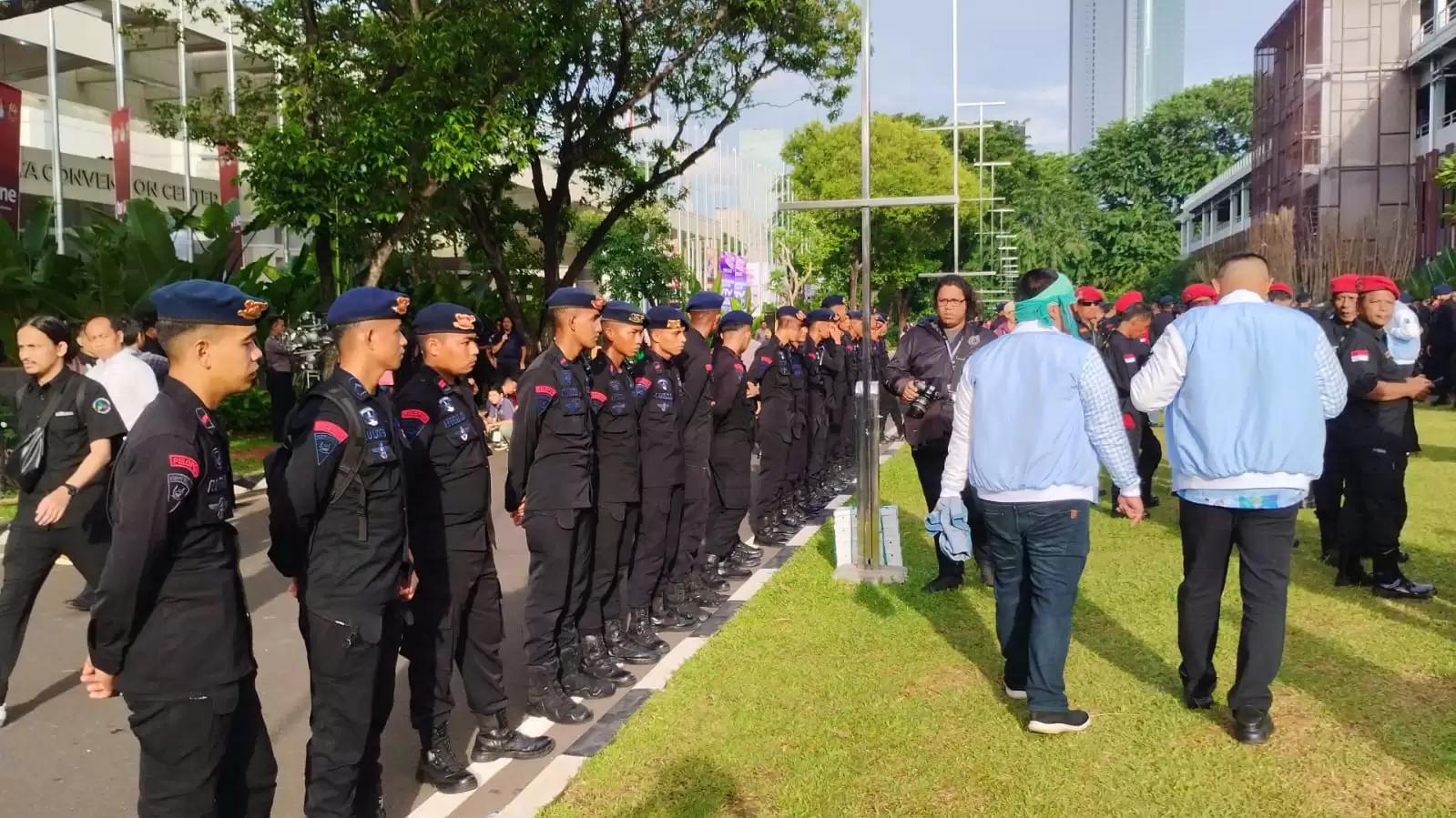 Lebih 2 Ribu Personel Polisi Amankan Lokasi Debat Pilpres Kelima di JCC Senayan