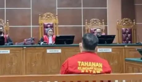 10 Mantan Polisi Dutuntut Hukuman Mati dan Seumur Hidup