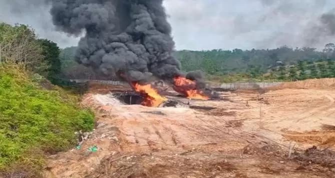 Tambang minyak cong tidak hanya di Palembang tapi sudah ke kota-kota besar di Indonesia (Foto: Dok MI/Ist)