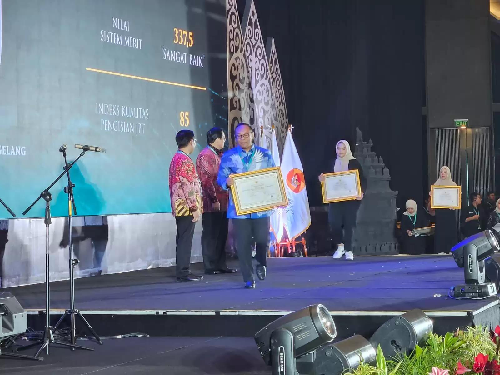 Setjen DPD RI Sabet Dua Penghargaan Anugerah Meritokrasi KASN