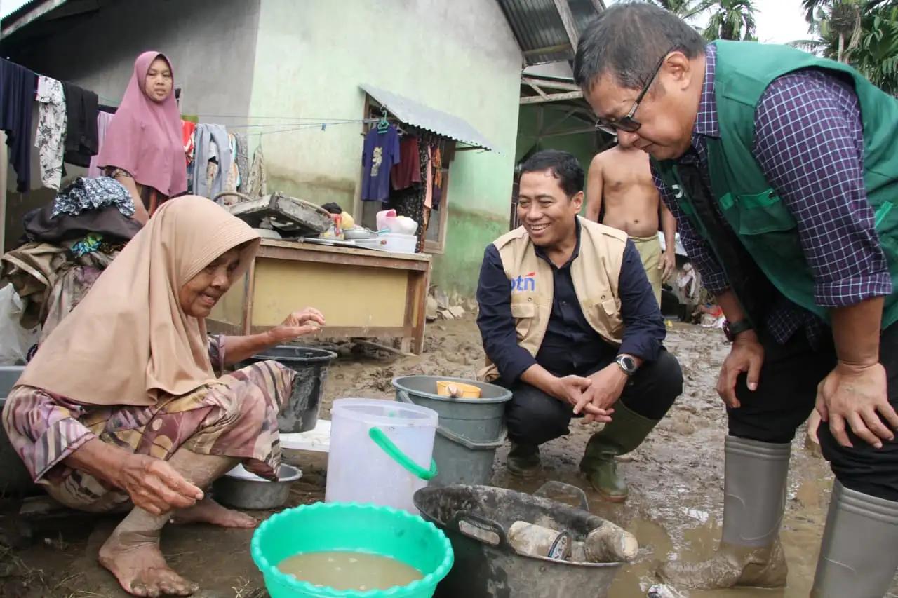 Direksi BTN dan BSN Menyapa Korban Terdampak Banjir di Aceh (Foto: Dok BTN)