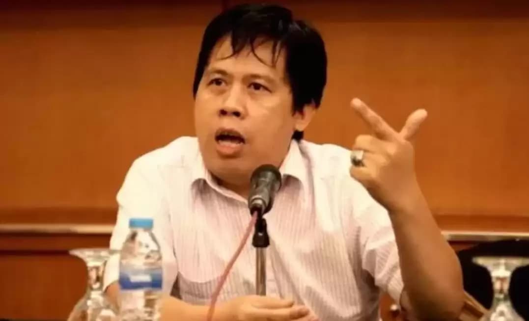 Daripada Pusing Tujuh Keliling, Lebih Baik Potong Anggaran Polri untuk Makan Siang Gratis