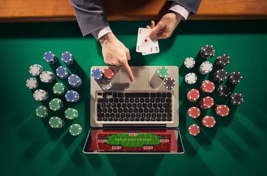 Ketika Pinjaman Online Dipakai Judi Online