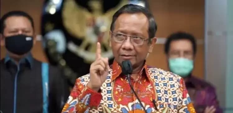 Mahfud MD Ngawur Soal Pakta Integritas Pj Bupati Sorong, Tak Paham UU Pemilu dan ASN!