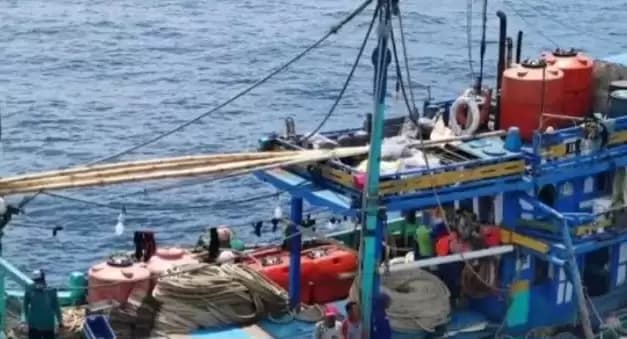Bikin Geleng-geleng, Dari 80 Ribu Kapal Lebih, Hanya 6 Ribu yang Berizin