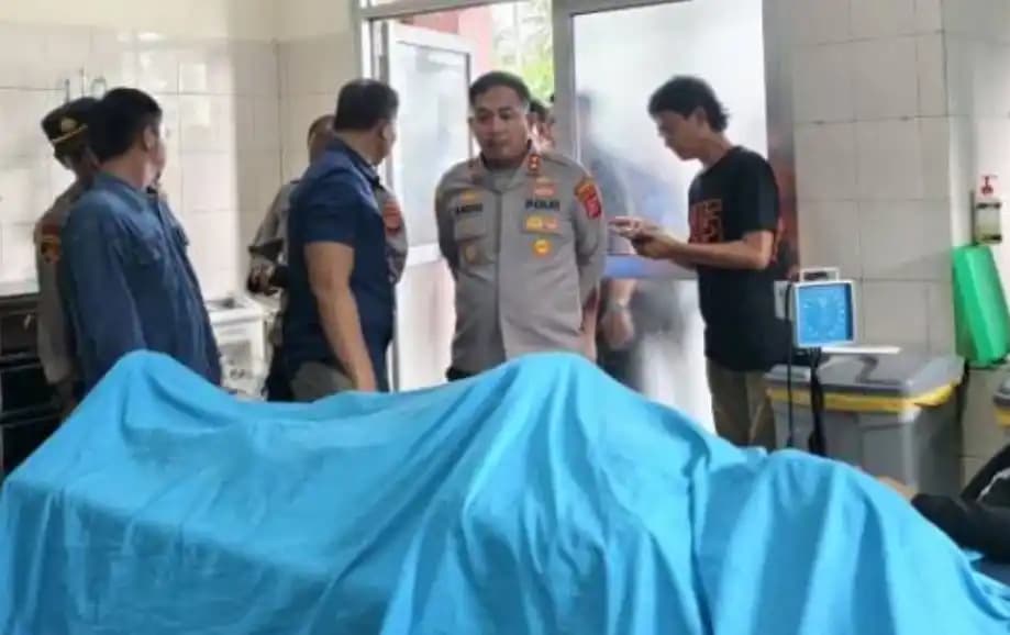 2 Atlet tewas saat kegiatan terjun payung di Perairan Bojongsalawe