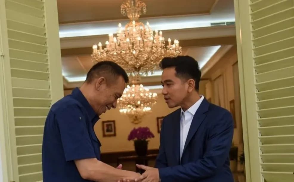 Di balik Polemik Ijazah Jokowi, Rismon Disebut ‘Penyusup’ di Barisan Aktivis