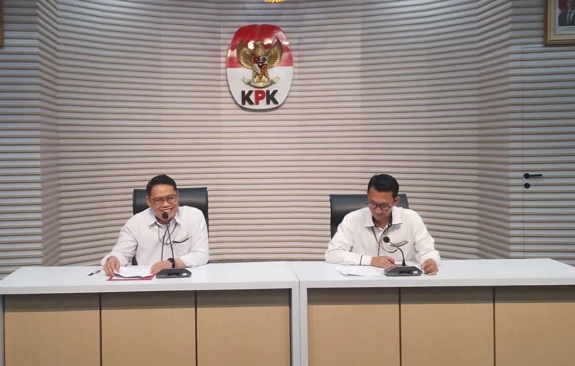 Aliran Duit Kuota Haji Diduga Lewat Hilman dan Gus Alex, Yaqut Bosnya!