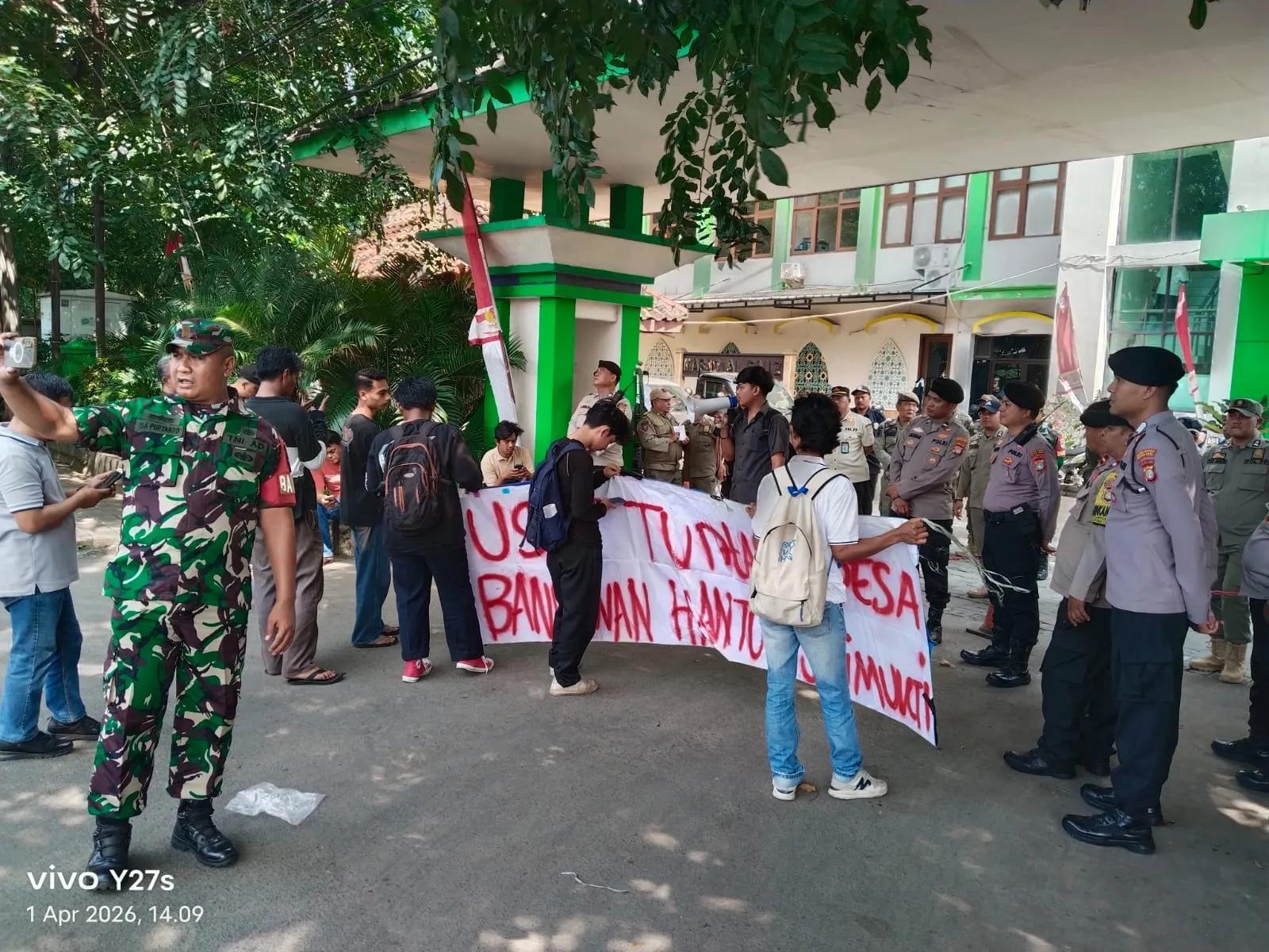 Front Pemuda Pembebasan Kota Bekasi Sebut Dinas Pendidikan Kota Bekasi Sarang Mafia