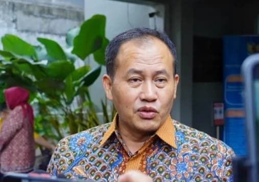 Bunga Diatur Bareng, Rakyat Dicekik: KPPU Hajar 97 Pinjol, BPKN Pasang Badan