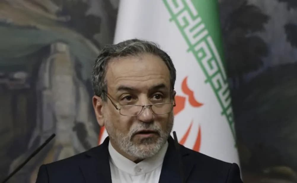 Iran Setuju Gencatan Senjata 2 Minggu, Selat Hormuz Dibuka