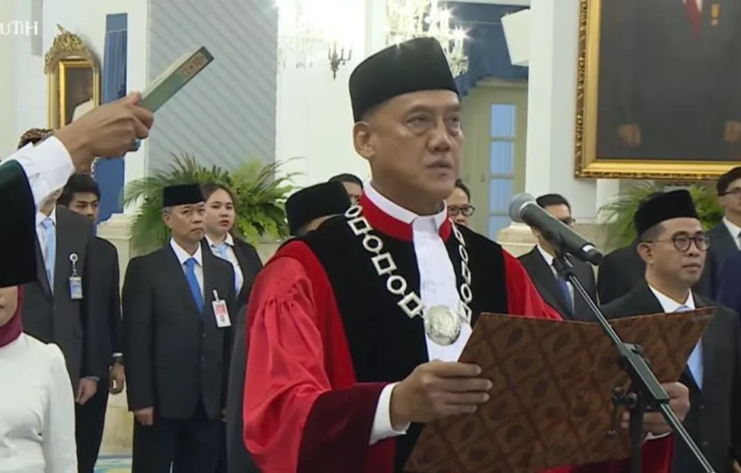 Prabowo Lantik Liliek Prisbawono Adi jadi Hakim MK Gantikan Anwar Usman