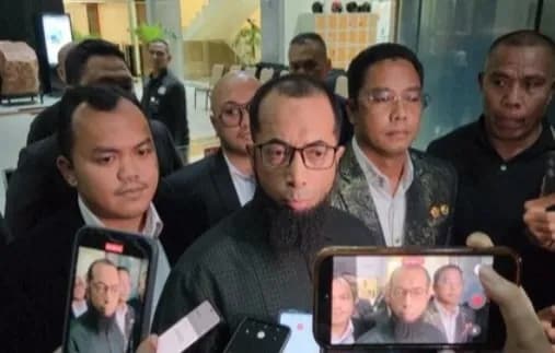 Khalid Basalamah Kembalikan Rp8,4 Miliar ke KPK, Skandal Kuota Haji Kian Membuka Tabir