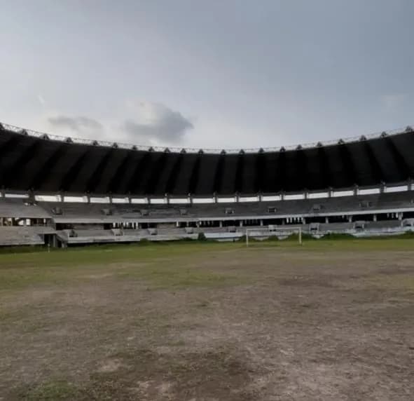 Misteri Orang Kuat Berinisial R di Balik Mangkraknya Stadion Barombong Mulai Terbongkar