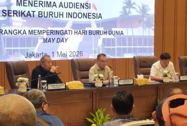 Danantara Beli Saham Aplikator Ojol demi Potongan Driver 8%