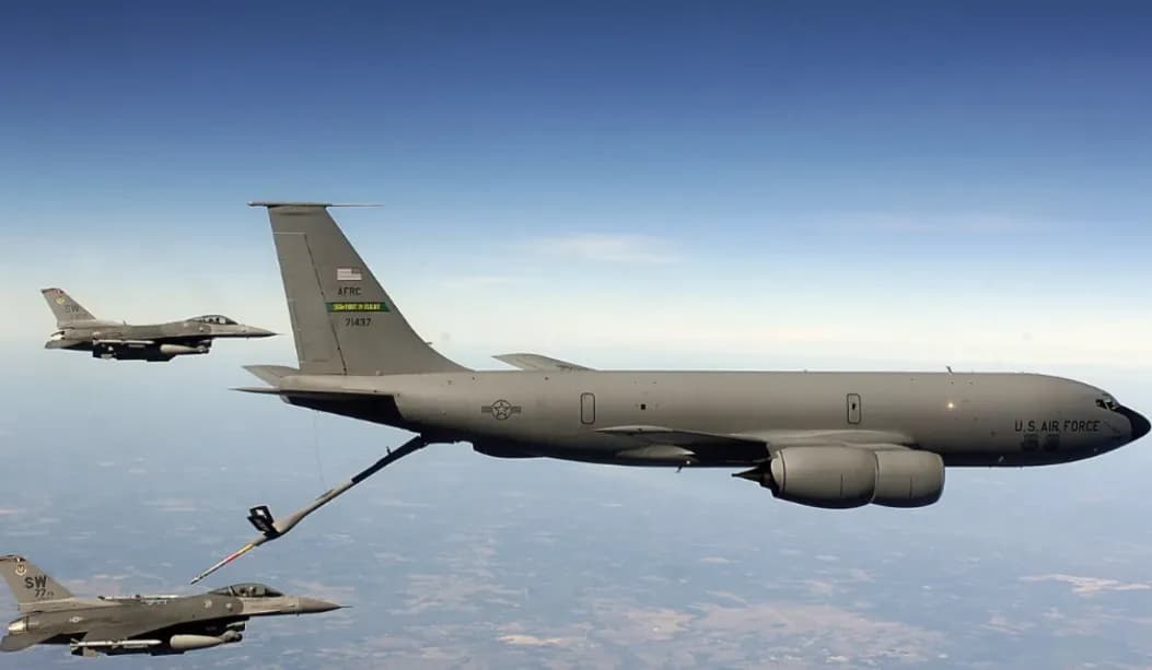 Tanker Udara AS KC-135 Hilang di Langit Qatar