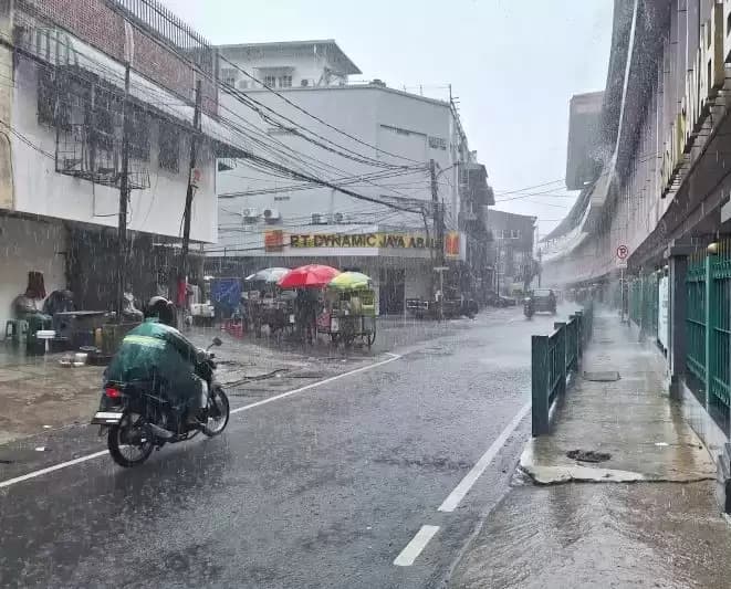 25 Kelurahan di Jakarta Rawan Banjir Saat Diguyur Hujan