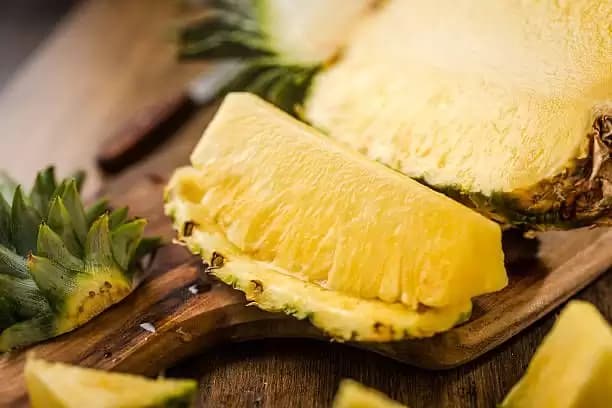 Hindari Konsumsi Nanas Berlebihan