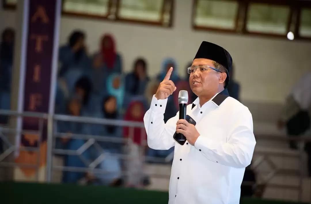 PKS Prihatin, Kontestasi Pilpres 2024 Lebih Banyak Gimmick Ketimbang Gagasan