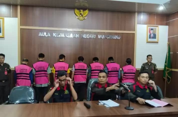 Korupsi Rp 4,8 Miliar, Pemkab Mukomuko Berhentikan Enam PNS