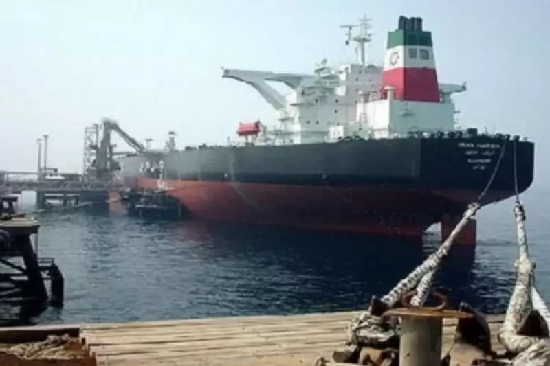 Iran Sita Kapal Tangki Minyak AS di Laut Oman