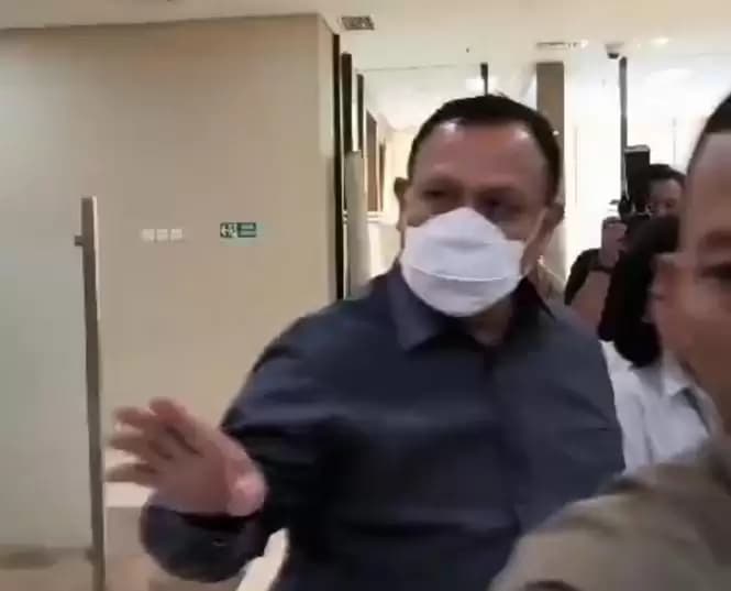Sudah 7 Jam, Firli Bahuri Masih Dicecar Penyidik, Berujung Penahanan?