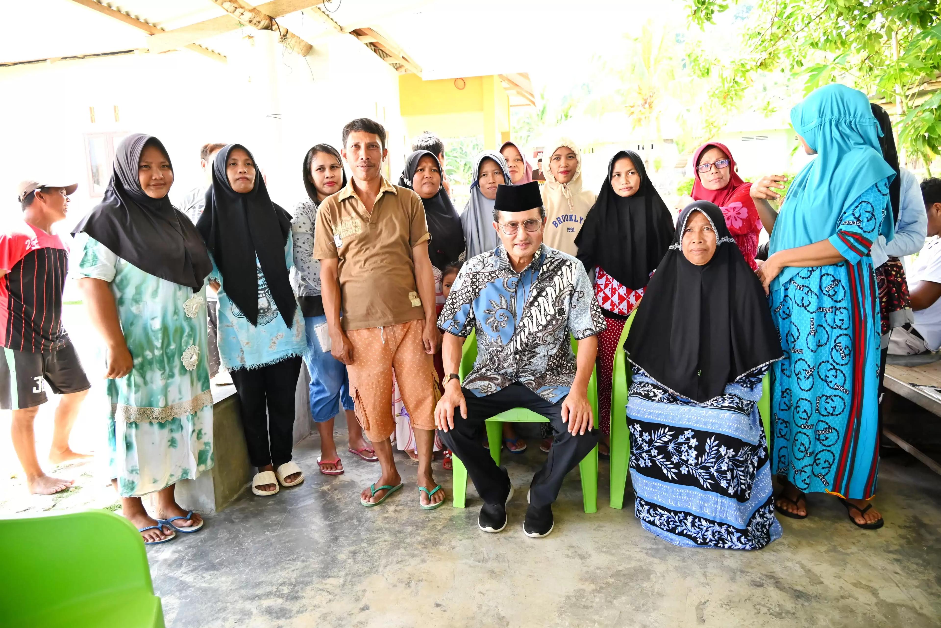 Kunjungi Kampung Bedah Rumah, Fadel Muhammad: Manfaatnya Langsung Dirasakan Rakyat
