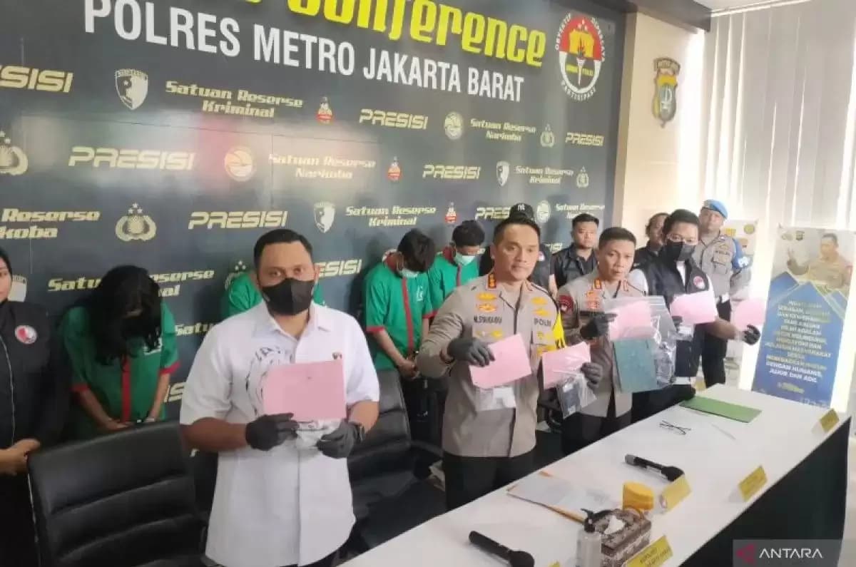 Polisi Buru Bandar Nrkoba Inisial ERL
