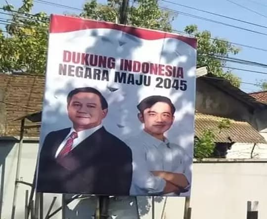 Polda Jatim Bantah Terlibat Pemasangan Baliho Prabowo-Gibran