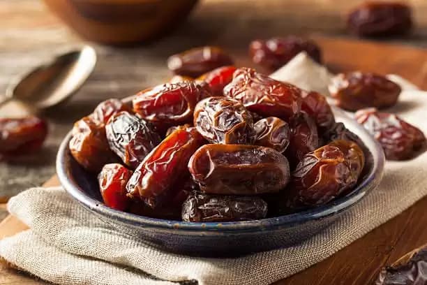 Bagi Pengidap Diabetes, Ini Tips Aman Makan Kurma Saat Puasa