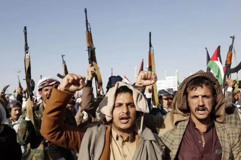 Inggris Desak Iran Gunakan Pengaruhnya Hentikan Houthi di Laut Merah
