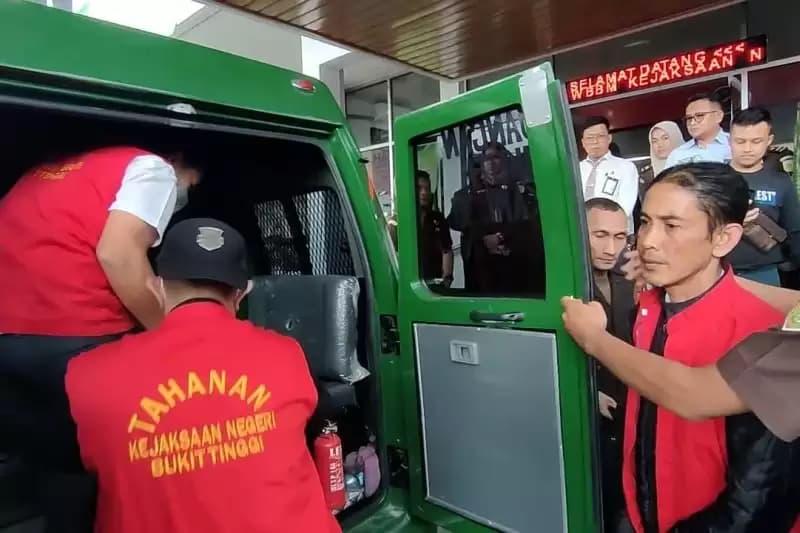 Kejaksaan Jebloskan 6 Tersangka Korupsi Pengelolaan Pasar