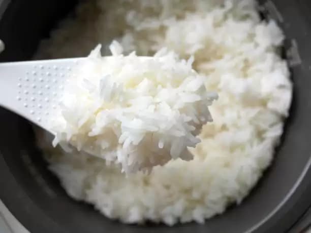 Tips Konsumsi Nasi Putih Bagi Penderita Diabetes