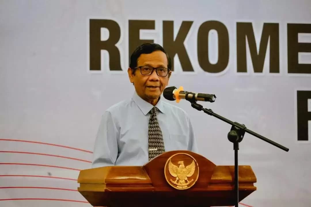 Mahfud MD Tegaskan Pernah Usul Revisi UU KPK Dibatalkan