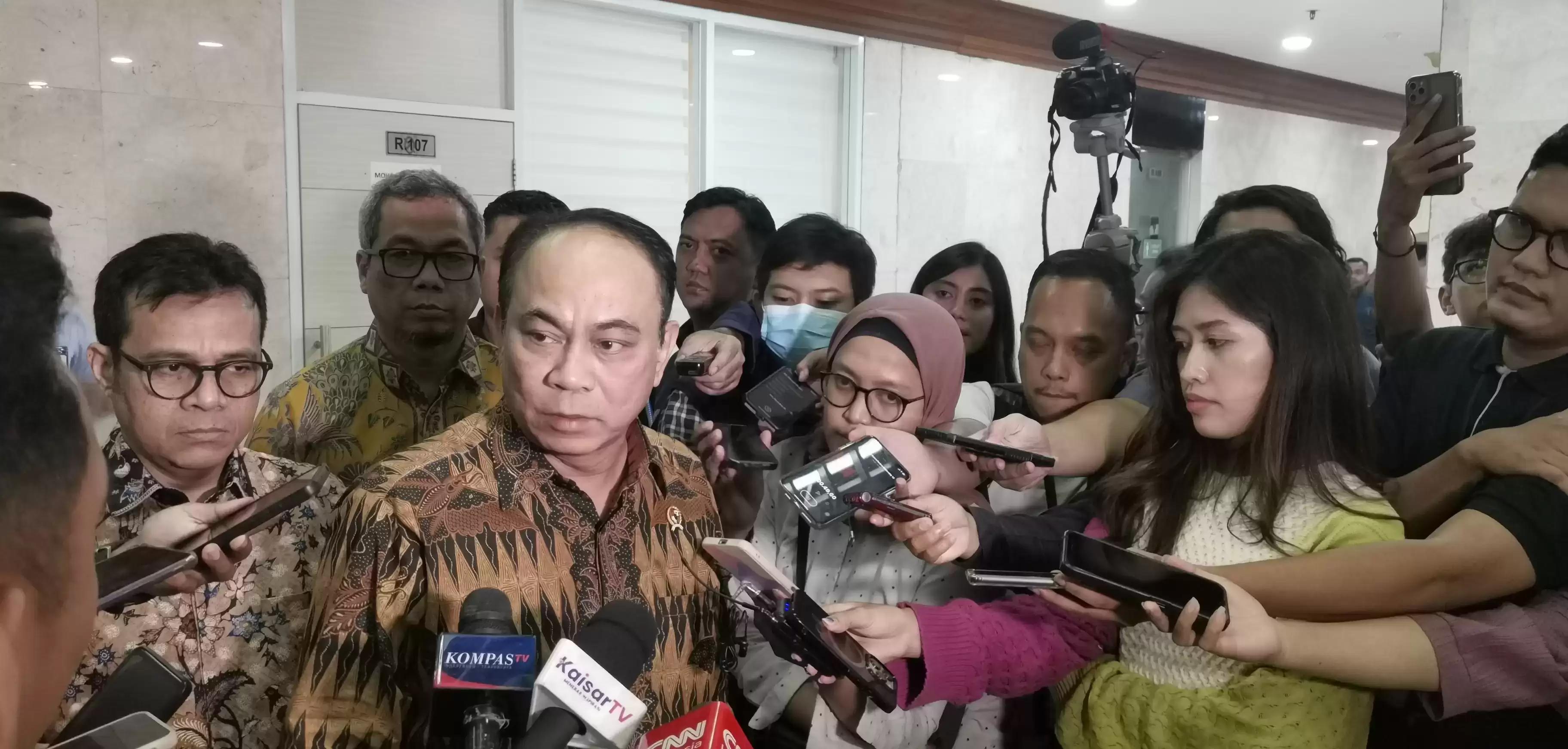 Ganjar-Mahfud Klaim Raih 33 Persen Suara, Projo: Antara Halusinasi dan Fiksi Beda-beda Tipis