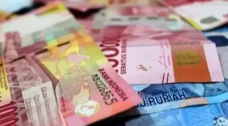 Rupiah Dibuka Melemah
