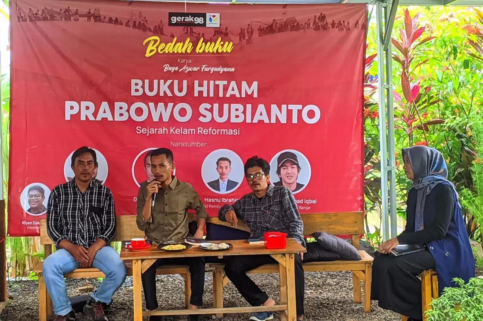Aktivis Mahasiswa dan Aktivis Demokrasi Gelar Bedah Buku Hitam Prabowo di Banjar Jawa Barat