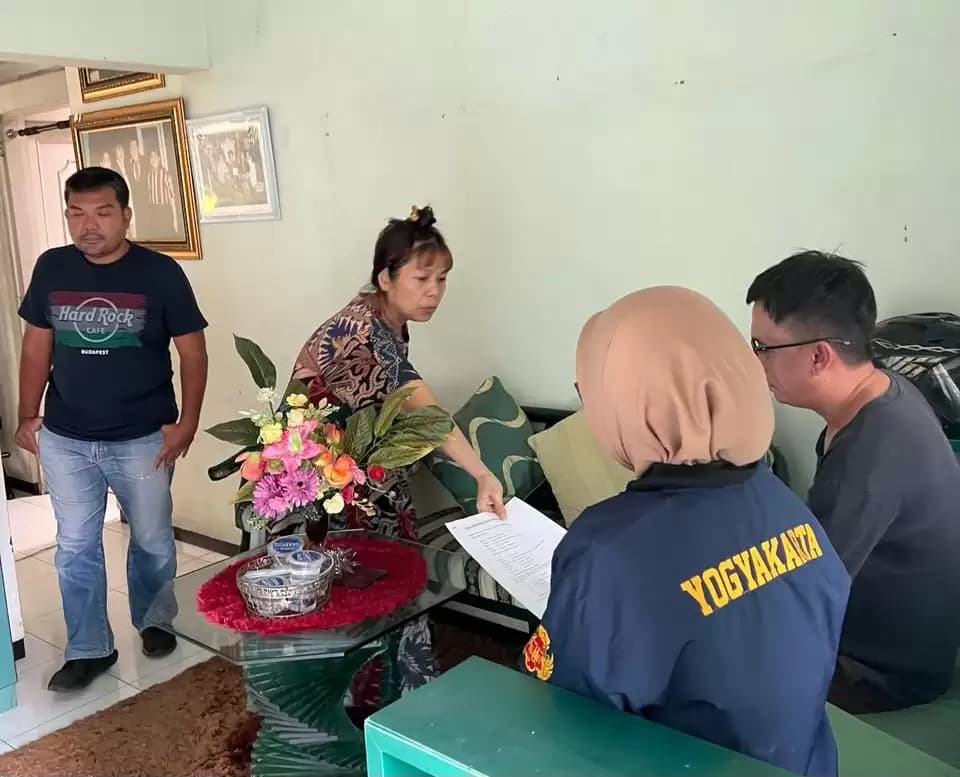 Sophia Loretta, Buronan Penipuan dan Pencucian Uang Diamankan Tim Tabur Kejagung