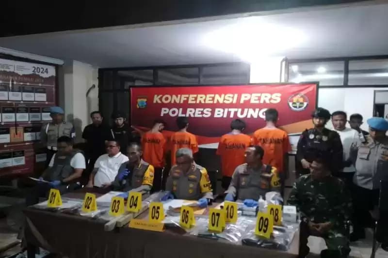 Polda Sulut Tahan 7 Tersangka Bentrok Massa Pendukung Palestina dan Israel di Bitung