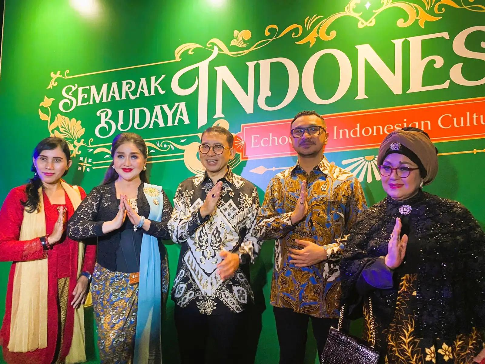 Sesi foto bersama setelah konferensi pers (Foto: MI/Nuramin)