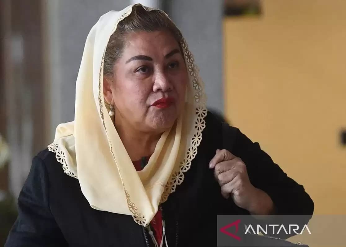 Ita enggan menjawab ketika dikonfirmasi mengenai pencalonan sebagai Wali Kota Semarang lagi. (Foto: Antara)