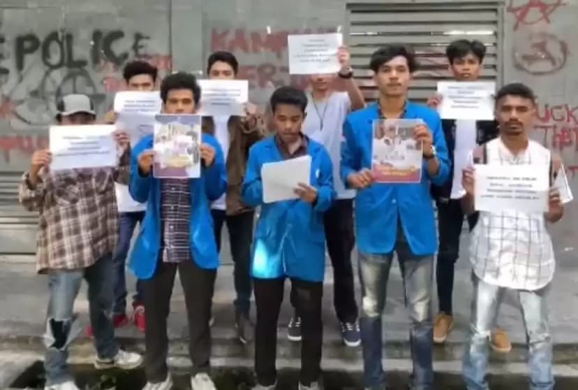 Aliansi Mahasiswa Universitas Pattimura: Serukan Mahasiswa Aktif Jaga Demokrasi
