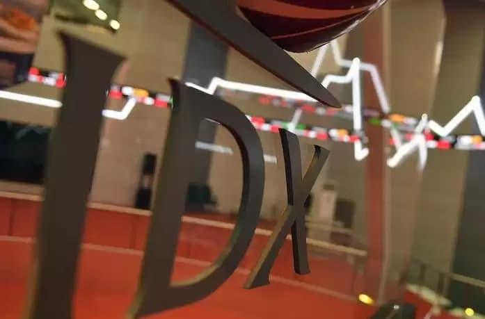 Senin, IHSG  Dibuka Melemah 12,32 Poin