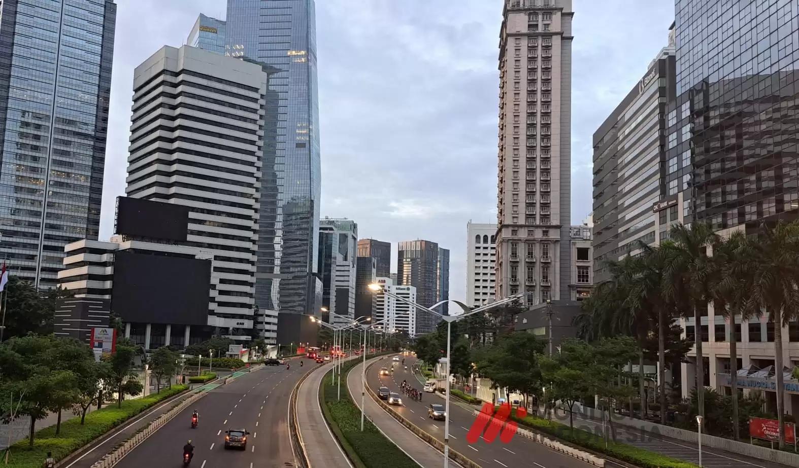 Cuaca Jakarta Besok, Hujan atau Panas?