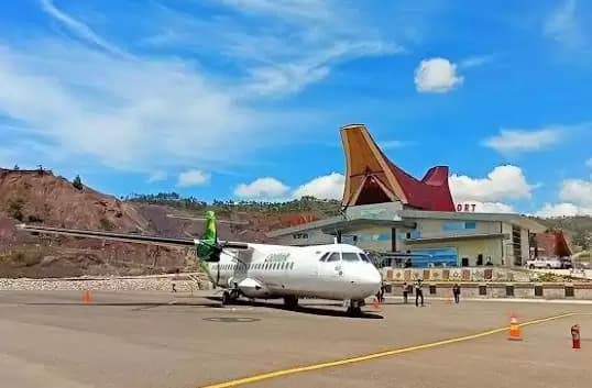 Pembangunan Bandara Toraja Telan Dana Triliunan, Tak Jauh Beda dengan Kasus Dirjen Perkeretaapian, KPK Didesak Usut Tuntas! (3)
