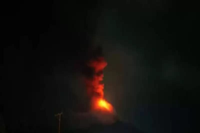 Status Gunung Lewotobi Laki-laki Awas, PVMBG Imbau Warga Tinggalkan Desa Dulipali