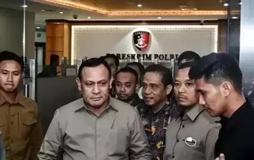 Joko Widodo Diminta Pending Undur Diri Firli: Tunggu Putusan Inkracht-PTDH-Tak Dapat Pensiun!