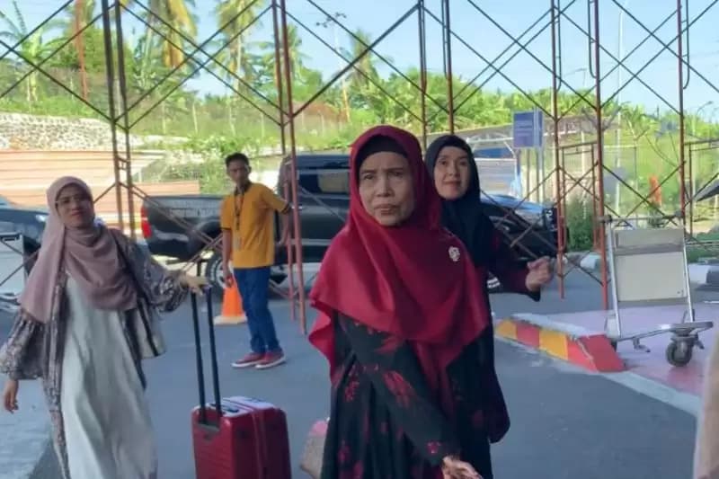 Terjerat OTT, Istri dan Anak Gubernur Malut OTW Jakarta