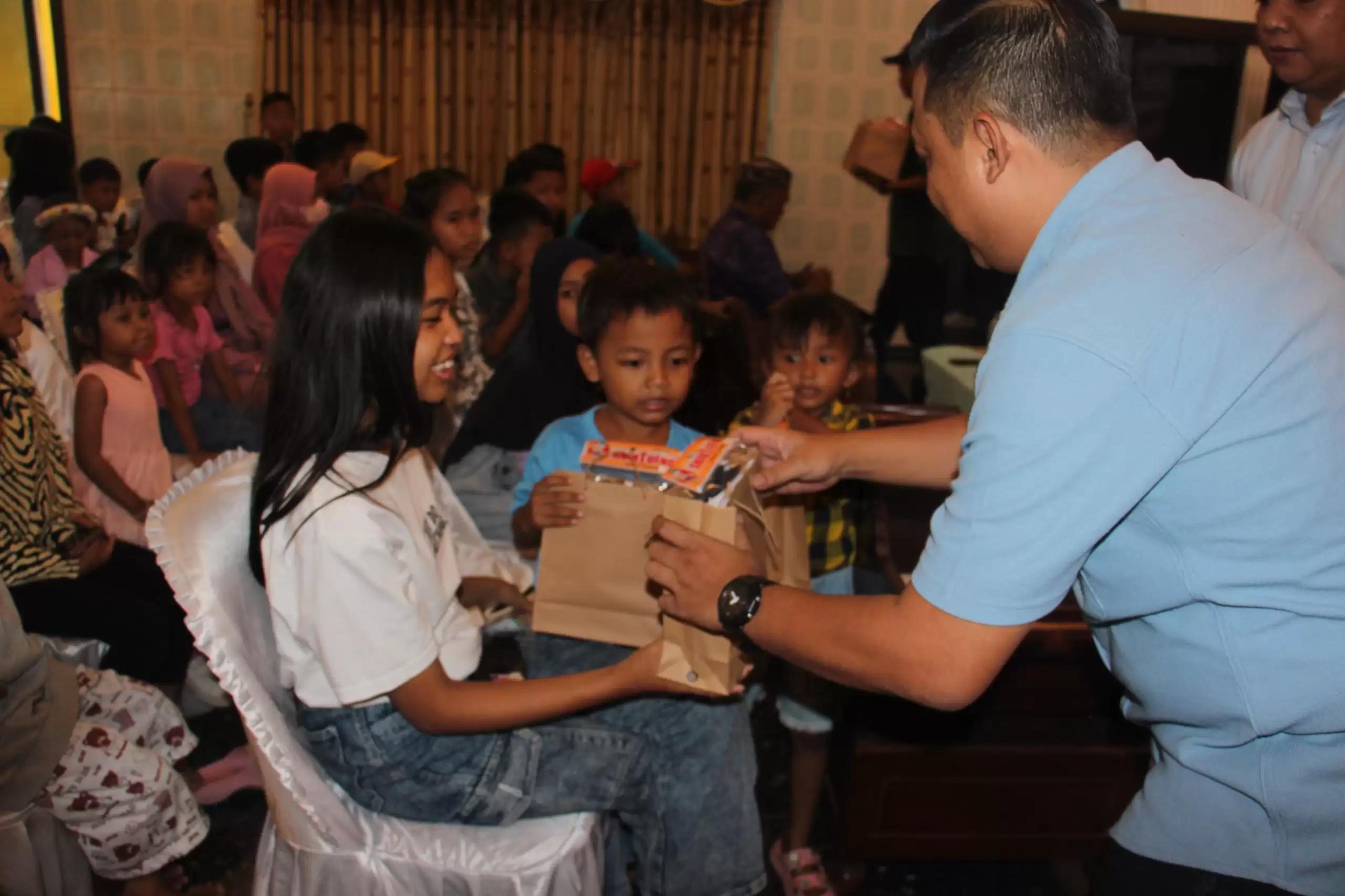 Syukuran Pemilu Sahabat Bang Ara dan Stefanus Gusma Peduli Calon Generasi Emas 2045